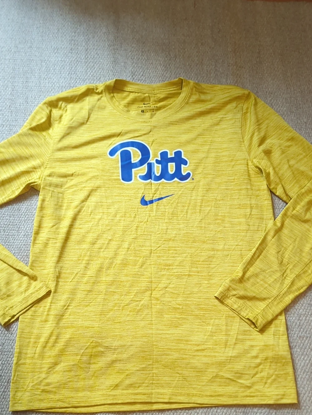 Mens Nike Dri Fit Long Sleeve Pitt Panthers Script. Long Sleeve T Shirt Size Med